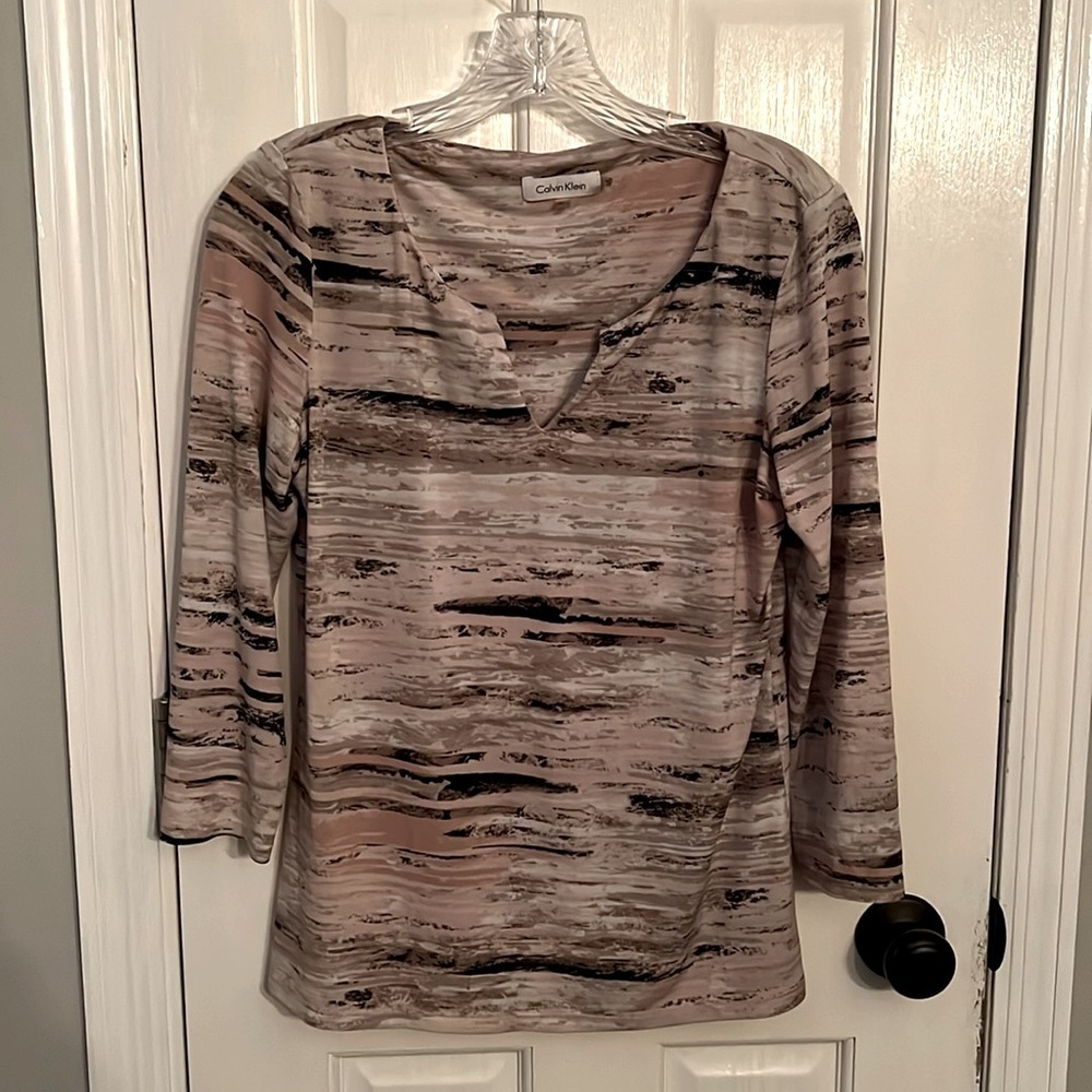 Calvin Klein three quarter sleeve blouse EUC M